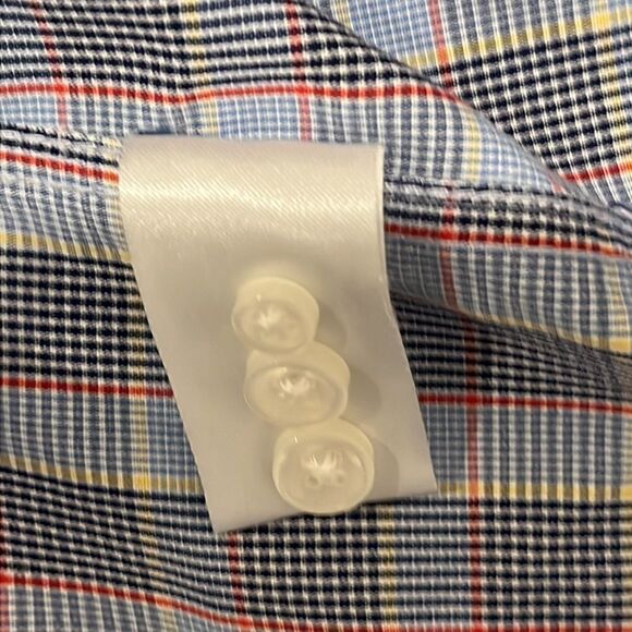 Neiman Marcus   - Picture 6 of 7